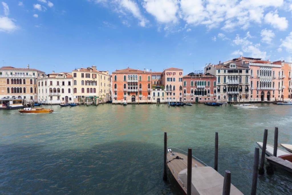 Palazzo Alvera Grand Canal Venedig Eksteriør billede