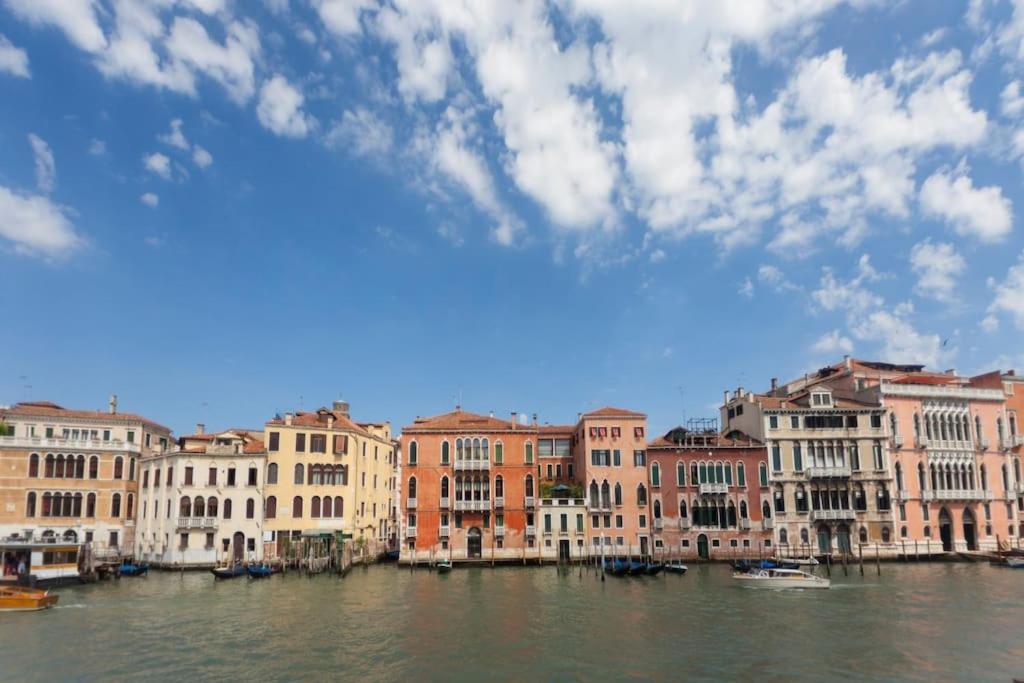 Palazzo Alvera Grand Canal Venedig Eksteriør billede