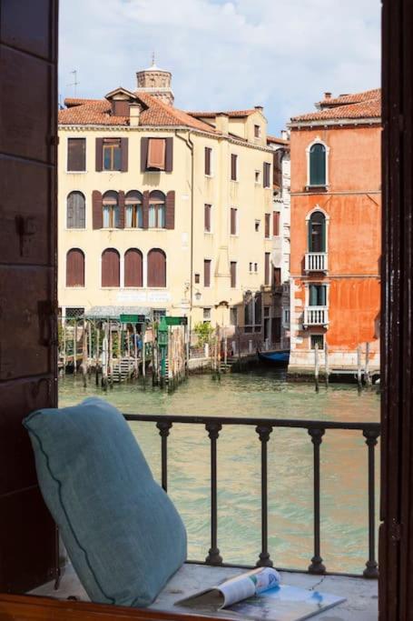 Palazzo Alvera Grand Canal Venedig Eksteriør billede
